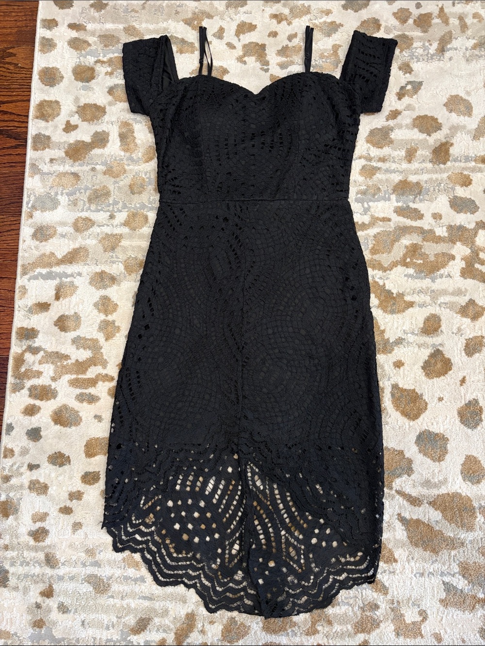 🆑E🅰️®️🅰️N©️E Lace Black Dress